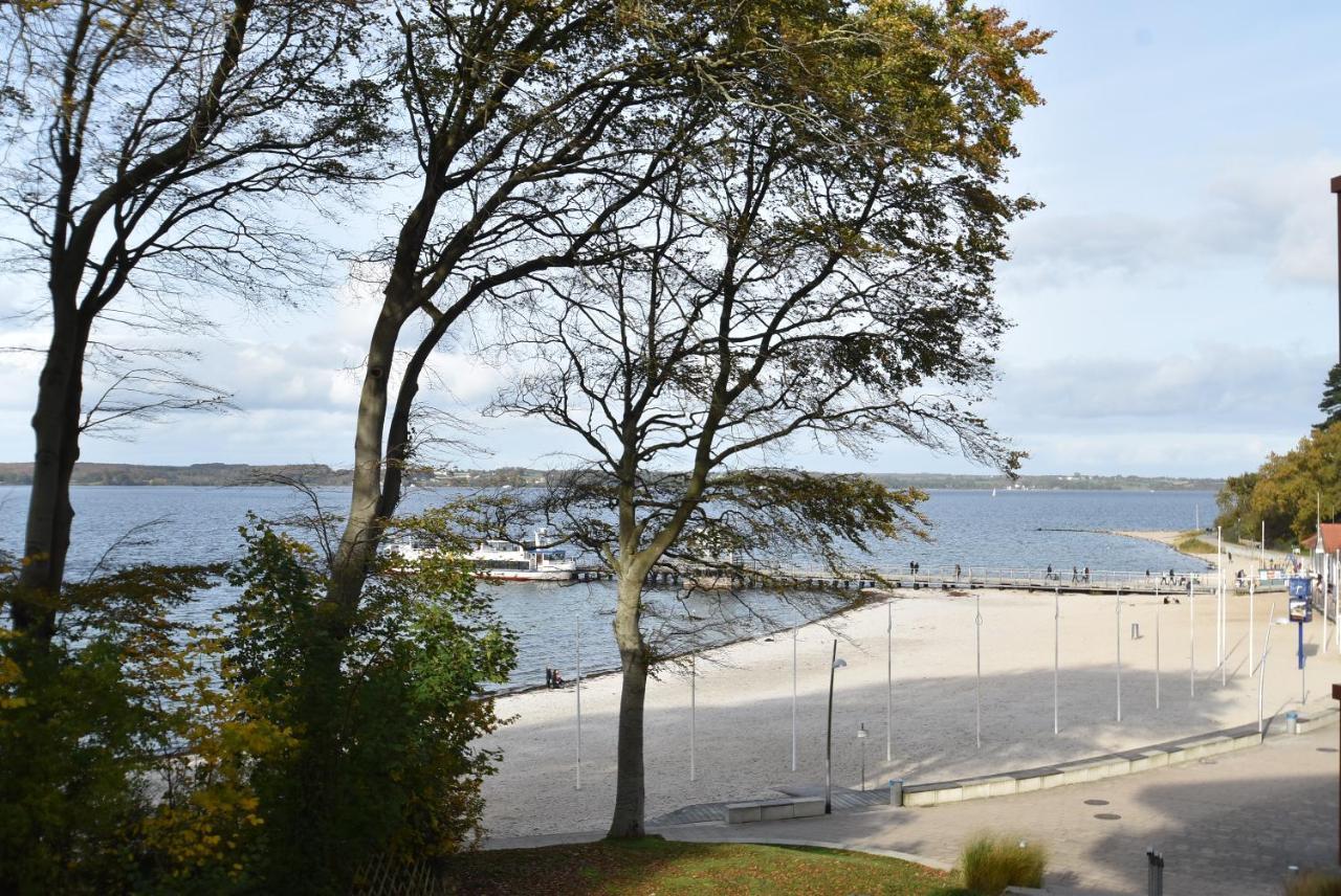 Strandblick Mit Strandkorb & Fahrraedern Glücksburg Exteriér fotografie