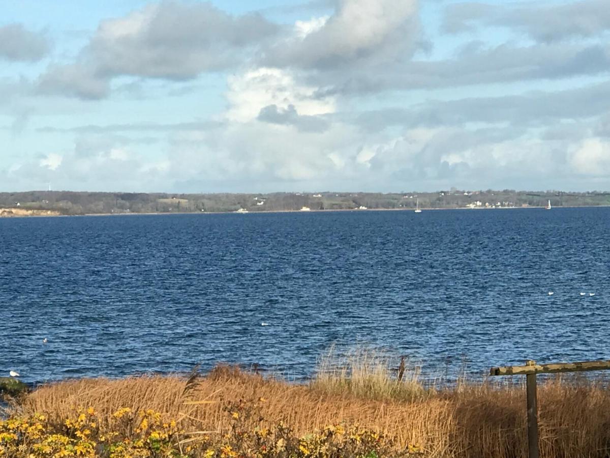 Strandblick Mit Strandkorb & Fahrraedern Glücksburg Exteriér fotografie
